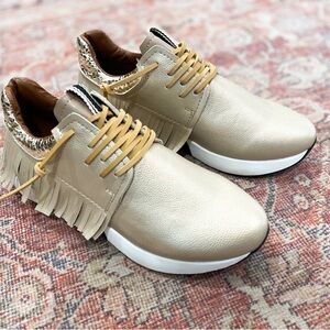 ShuShop Pepa Fringe Sneaker